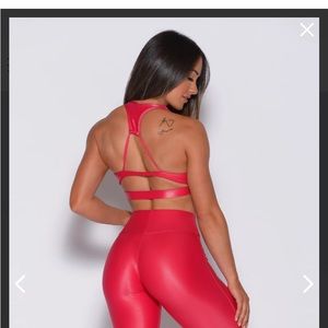 NWOT Bombshell Sportswear Bra M